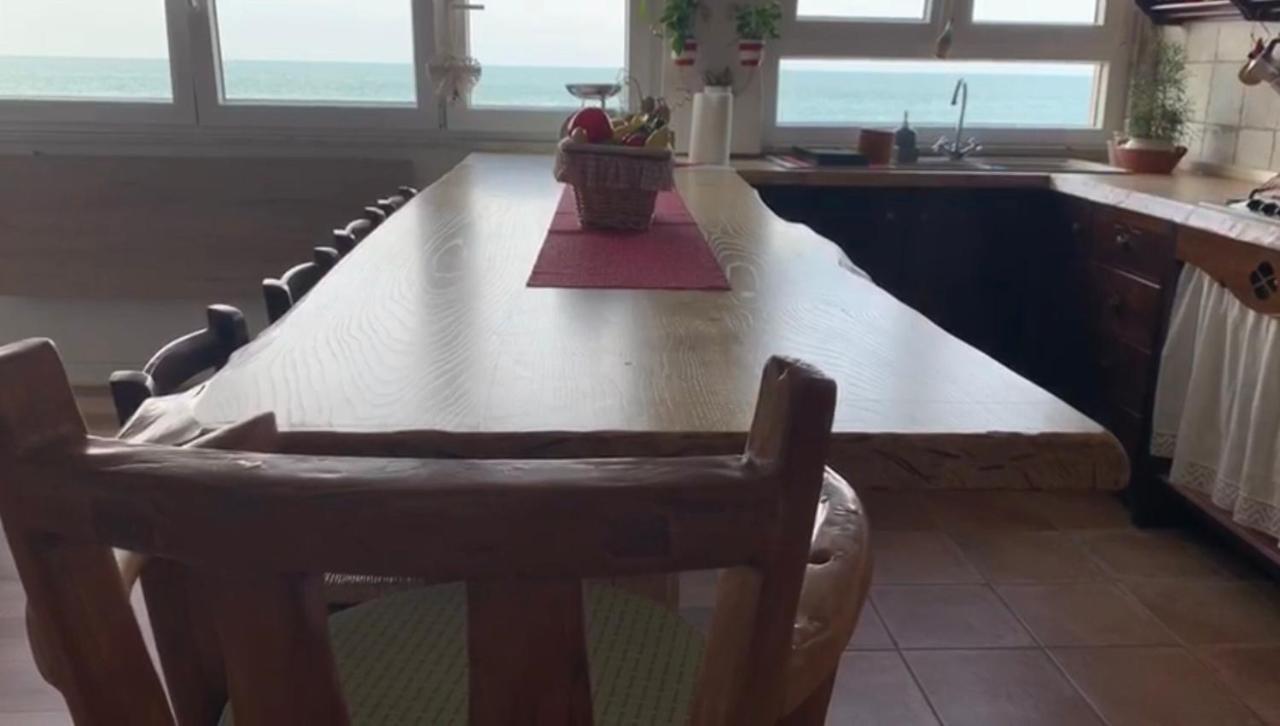 Roma Meraviglioso Attico Sul Mare Ladispoli Bagian luar foto